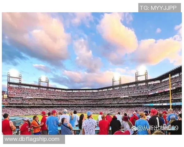 美洲足球联赛精彩纷呈各队争夺冠军荣耀的激烈对决 美洲足球联赛精彩纷呈各队争夺冠军荣耀的激烈对决